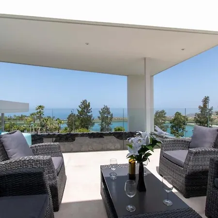 Josefa With Private Heated Pool And Views