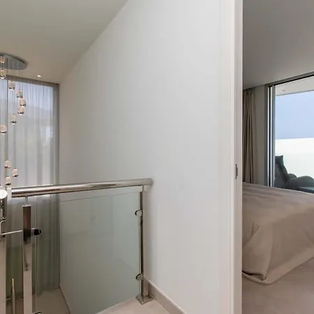 Josefa With Private Heated Pool And Views 빌라 기아데이소라