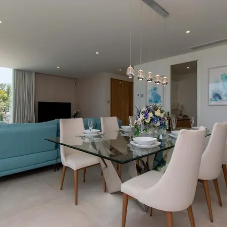 Josefa With Private Heated Pool And Views 빌라