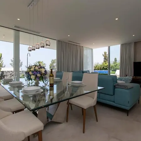 Josefa With Private Heated Pool And Views *