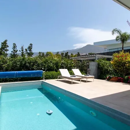 Josefa With Private Heated Pool And Views